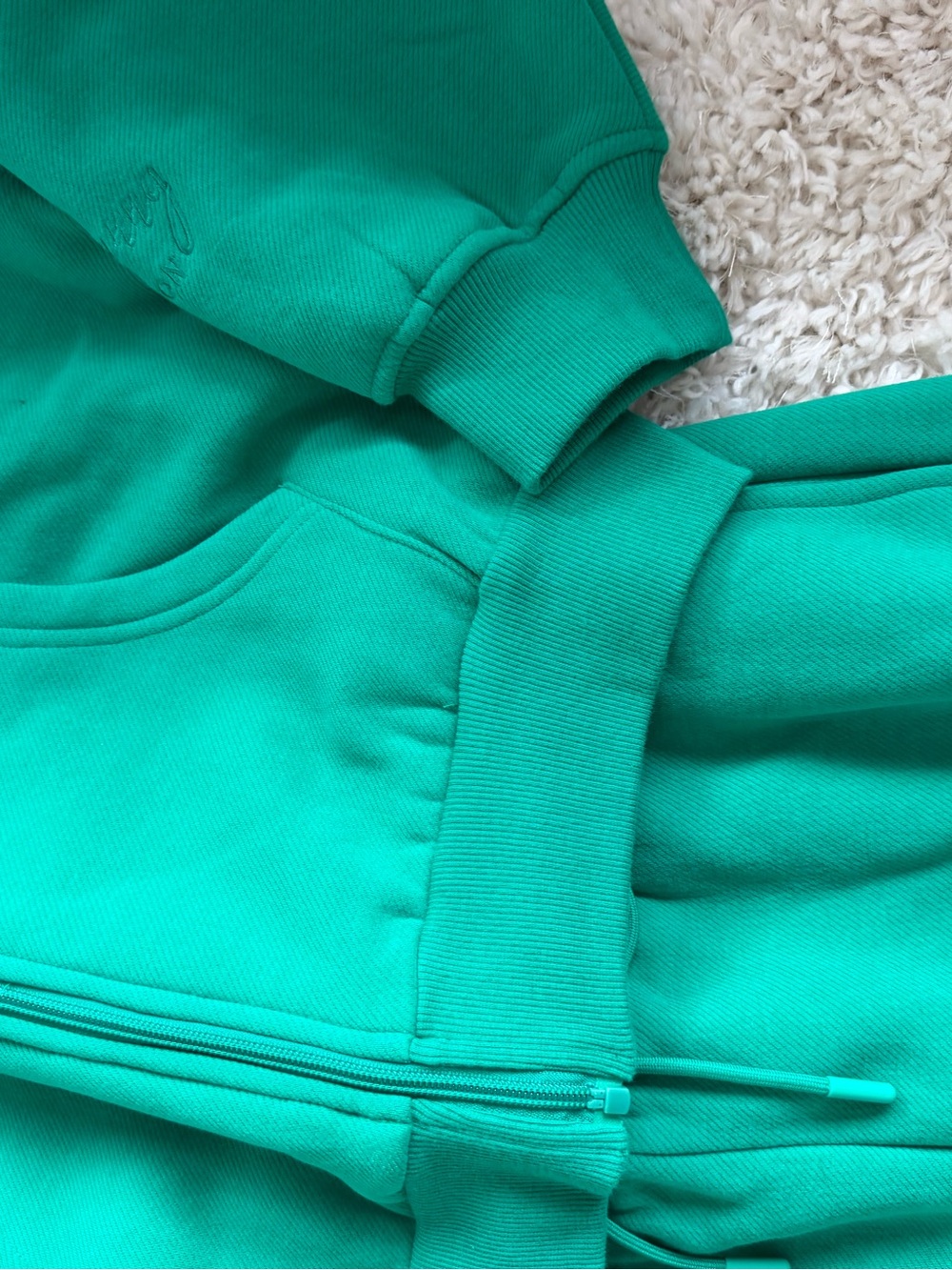 BuffBunny Green Cropped Zip Hoodie & Wide-Leg Joggers Set - Picture 3 of 9